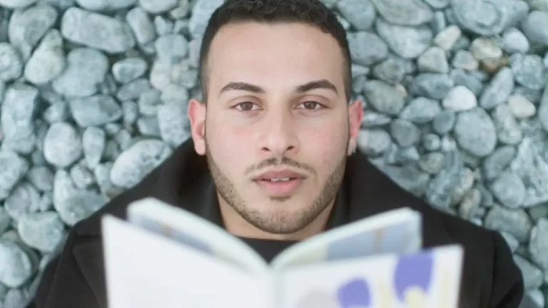 Lästips från UR: En guide för varje årskurs