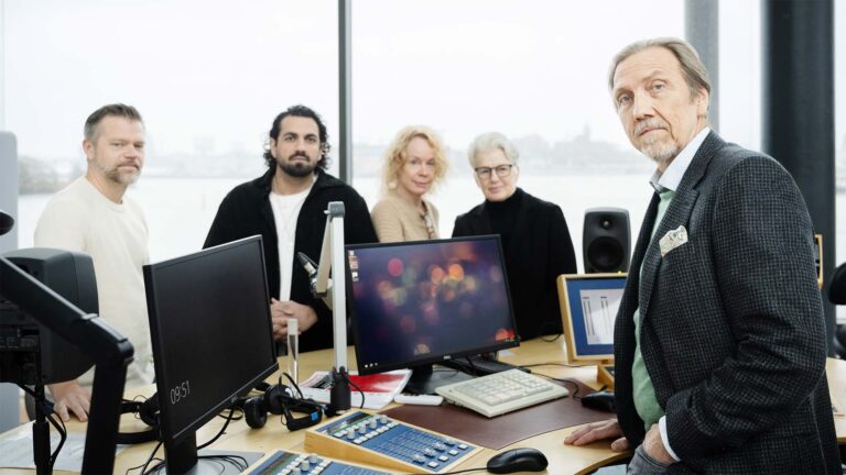 Ny podd ger expertråd om samhällsutmaningar i skolan