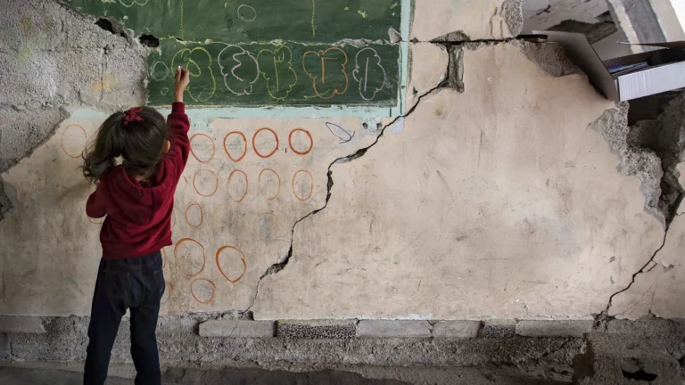 Musikhjälpen i klassrummet: Alla barn har rätt att gå i skolan