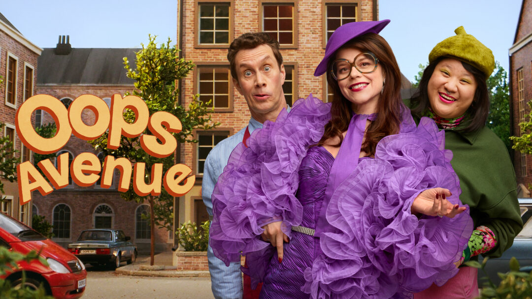 Öva engelska med grannarna i Oops Avenue – ny sitcom för lågstadiet 